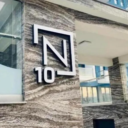 Philip By Alezzii Nord 10 Apartment Navodari