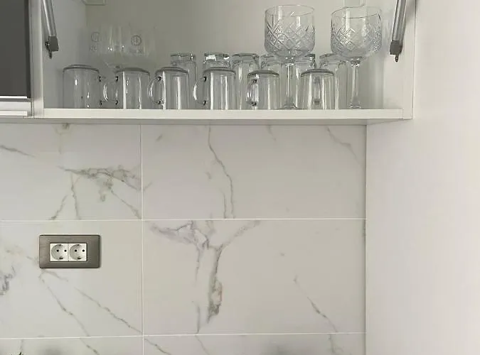 Philip By Alezzii Nord 10 * Navodari