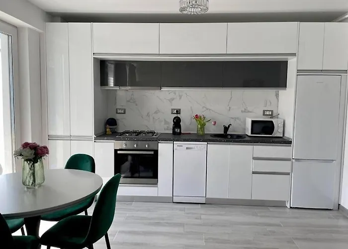 Philip By Alezzii Nord 10 Apartment Navodari